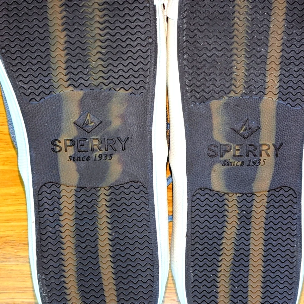 Men's Sperry Size 10.5 SeaCycled Striper II CVO Sneaker Shoe Nautical Slip Proof - Picture 11 of 12